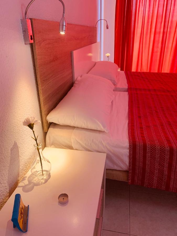 Pondemar Apartaments Vistas Playa Feñabe エクステリア 写真