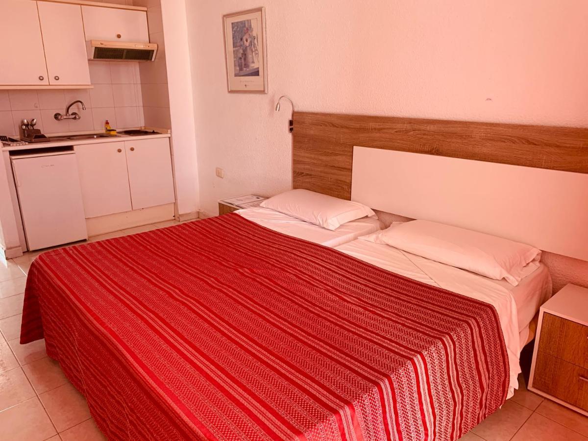 Pondemar Apartaments Vistas Playa Feñabe エクステリア 写真